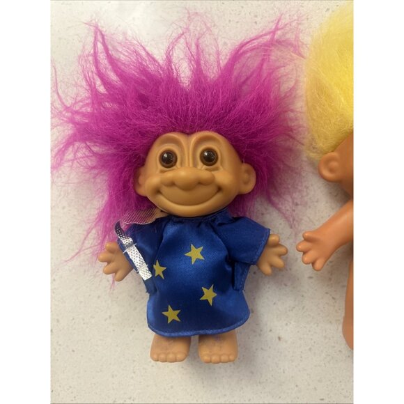 Set Of Four Vintage Russ Troll Dolls - Picture 3 of 4